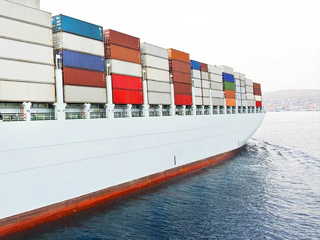 Comment faire face aux incertitudes actuelles du transport maritime